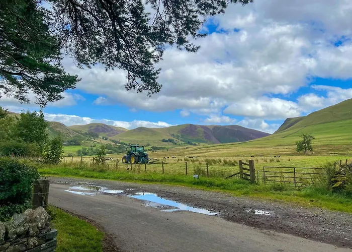 Fell View Bassenthwaite, Rural Location On A Working Farm In The Fells