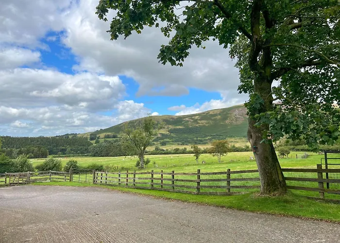 Fell View Bassenthwaite, Rural Location On A Working Farm In The Fells *